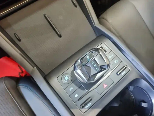 BYD Qin L — Фото автомобиля 13
