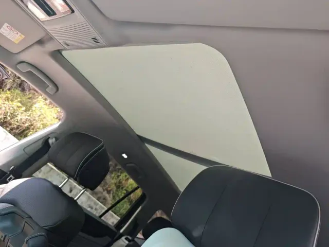 Volkswagen Teramont 2023 380TSI AWD Premium Luxury Edition — Фото автомобиля 8