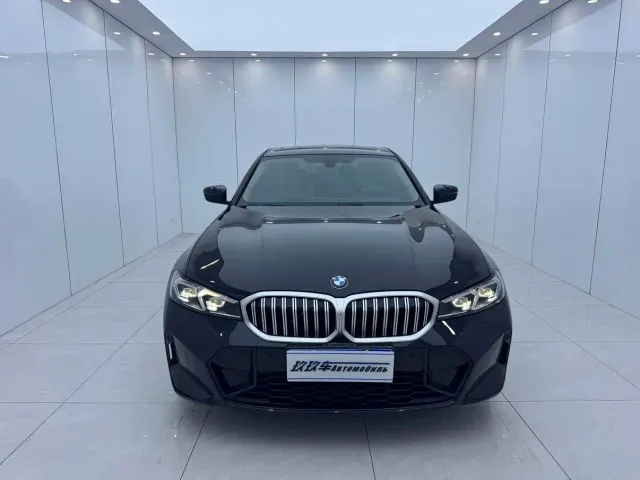 BMW 3 Series — Фото автомобиля 2
