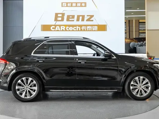 Mercedes-Benz GLE-Class — Фото автомобиля 4