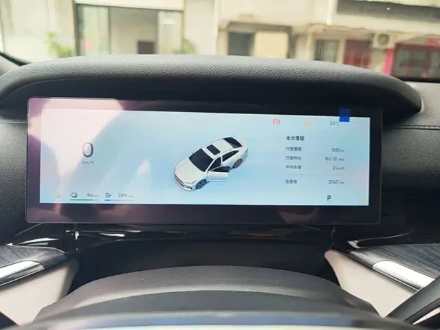 Geely Galaxy Stellar 6 — Фото автомобиля 11