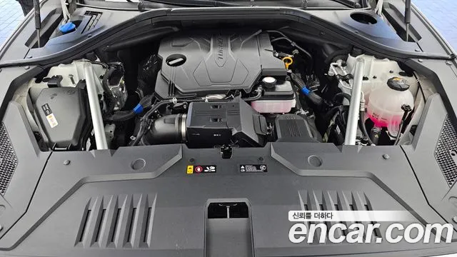 Genesis GV70 — Фото автомобиля 9