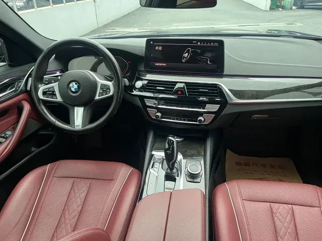 BMW BMW 5 Series 2022 Facelift 525Li M Sport Package — Фото автомобиля 14