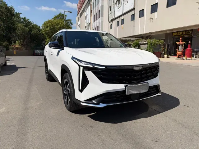 Geely Boyue — Фото автомобиля 3