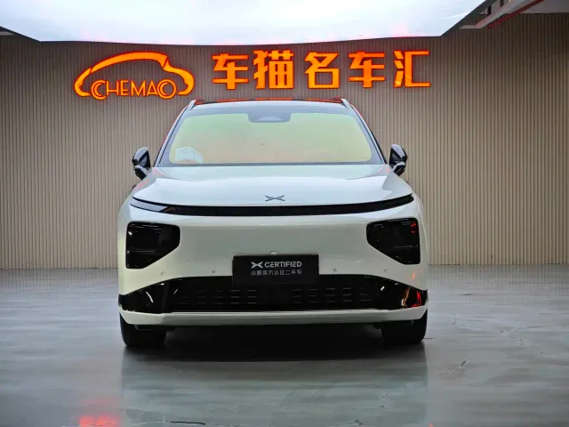 Xpeng G9 — Фото автомобиля 2