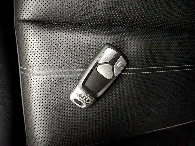 Audi Audi Q5L 2024 Model 45 TFSI Luxury Dynamic — Фото автомобиля 18