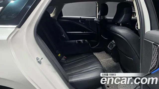 Kia K8 The New K8 2.5 Бензин 2WD — Фото автомобиля 10