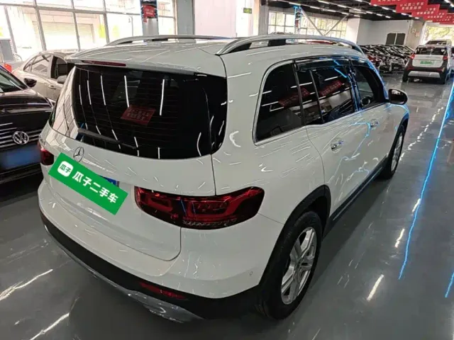 Mercedes-Benz GLB-Class — Фото автомобиля 6