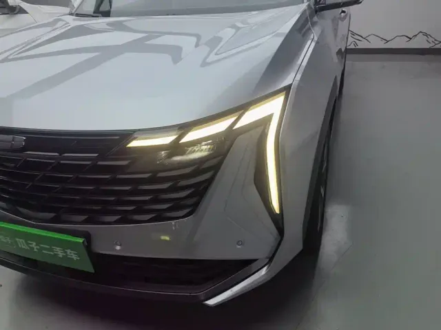 Geely Boyue L — Фото автомобиля 23