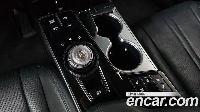 Kia K8 K8 Hybrid — Фото автомобиля 12