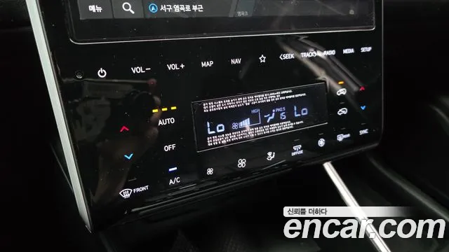 Hyundai Tucson Tucson (NX4) Бензин 1.6 турбо 2WD — Фото автомобиля 15