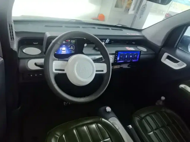 Wuling Hongguang Mini EV — Фото автомобиля 9