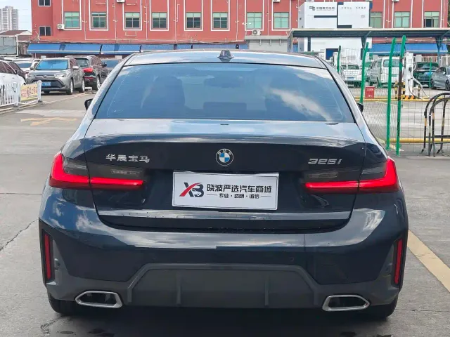 BMW 3 Series — Фото автомобиля 5