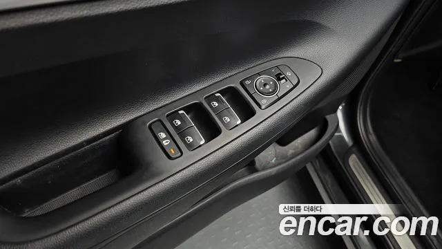 Hyundai Grandeur Новый Grandeur IG — Фото автомобиля 14