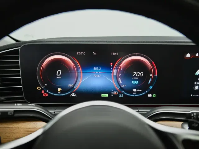 Mercedes-Benz GLE-Class — Фото автомобиля 4