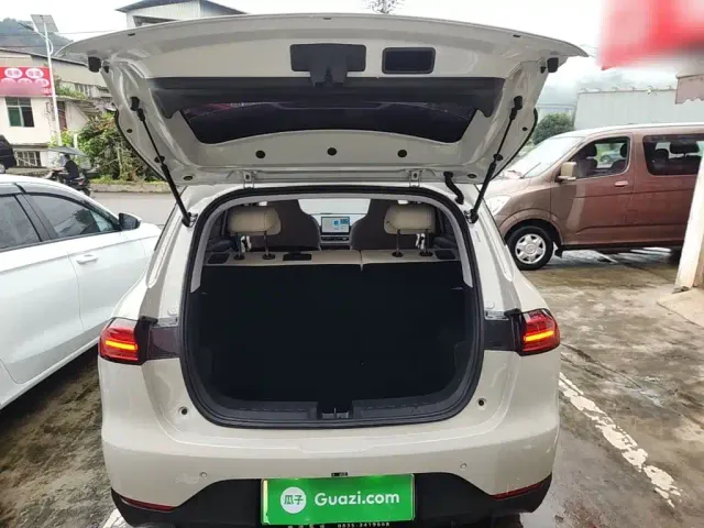 Wuling Motors Wuling Binguo PLUS 2024 Model 330km 5-Seater — Фото автомобиля 18