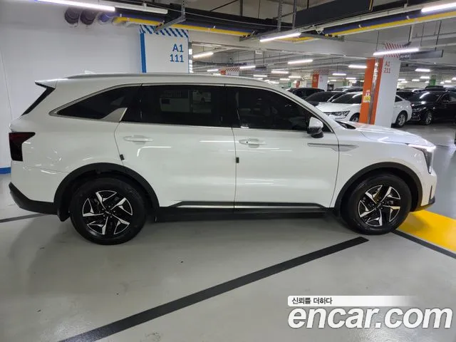Kia Sorento — Фото автомобиля 4