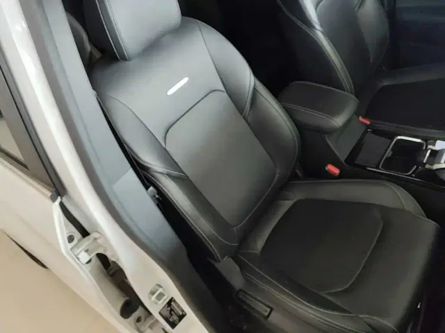 Maxus G50 — Фото автомобиля 24