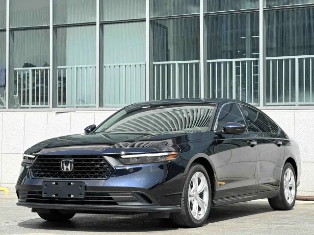 Фотография автомобиля — Honda Accord