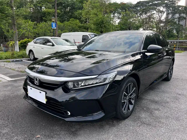 Honda Inspire — Фото автомобиля 2