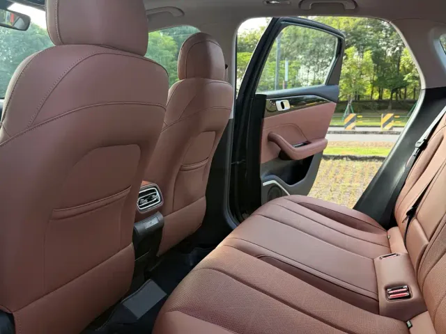 Geely Emgrand — Фото автомобиля 21