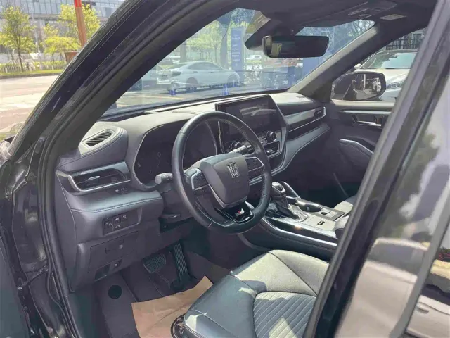 Toyota Crown Kluger — Фото автомобиля 9
