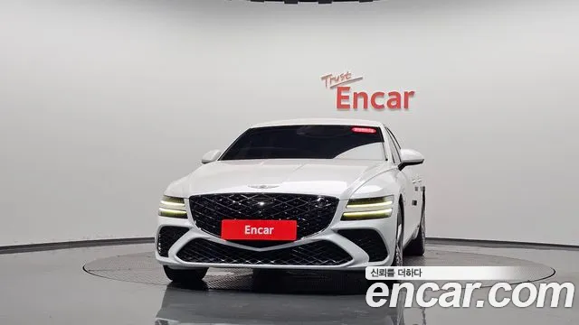 Genesis G80 RG3 — Фото автомобиля 3