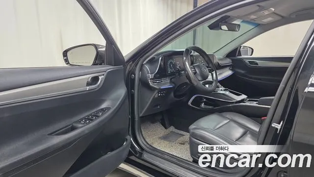 Hyundai Grandeur — Фото автомобиля 10