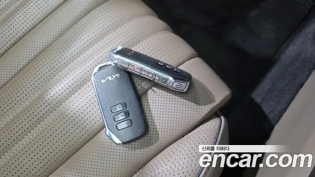Kia K8 — Фото автомобиля 14
