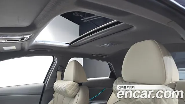 Hyundai AVANTE Новый Avante (CN7) — Фото автомобиля 16