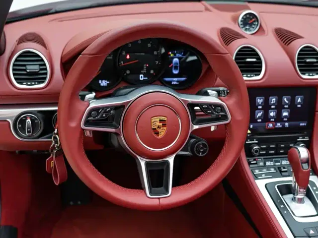 Porsche 718 — Фото автомобиля 11