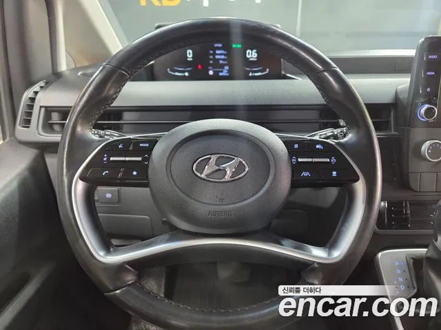 Hyundai Staria — Фото автомобиля 11