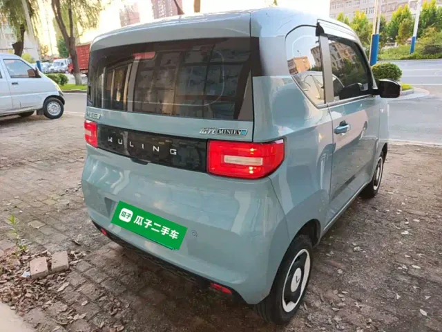 Wuling Hongguang Mini EV — Фото автомобиля 6