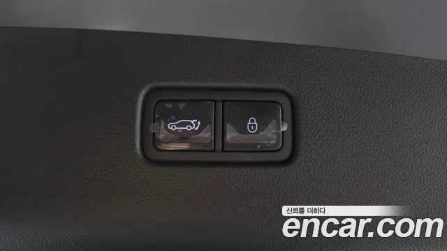 Genesis GV70 — Фото автомобиля 22