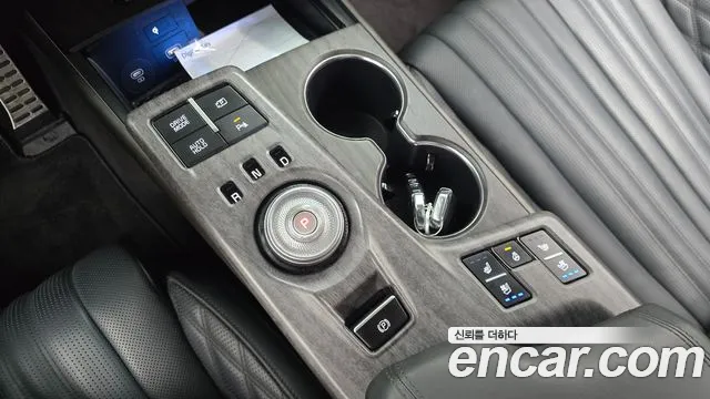 Kia K8 K8 Hybrid — Фото автомобиля 9