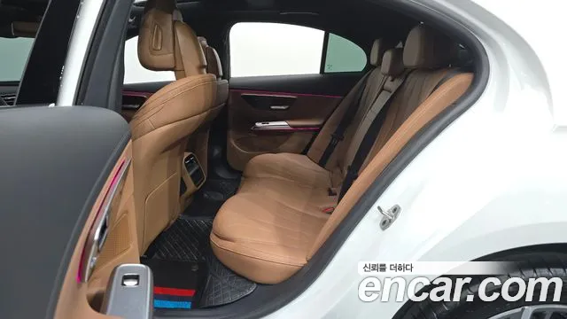 Mercedes-Benz E-Class W214 — Фото автомобиля 18