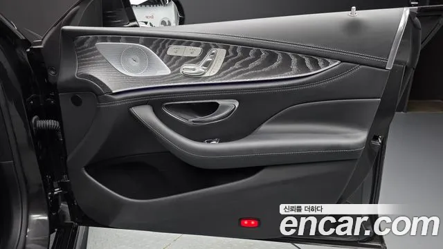 Mercedes-Benz AMG GT 4 двери 43 4MATIC+ Dynamic — Фото автомобиля 24