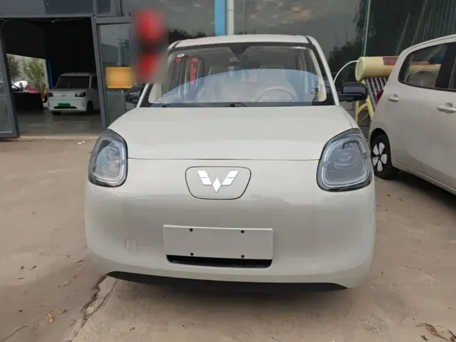Wuling Hongguang Mini EV — Фото автомобиля 2