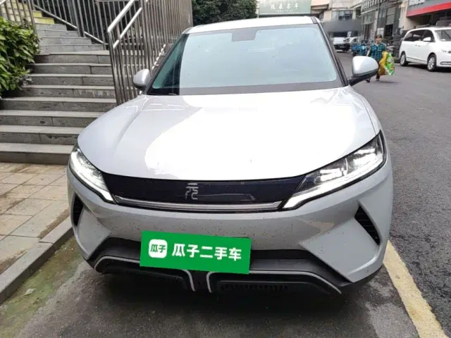 BYD Yuan UP — Фото автомобиля 2