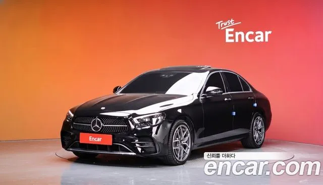 Фотография автомобиля — Mercedes-Benz E-Class W213