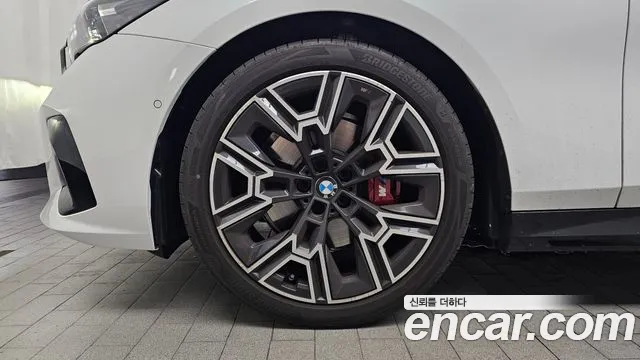 BMW 5-Series 5 серия (G60) 530i xDrive M Sport Pro Special Edition — Фото автомобиля 5