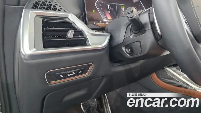 BMW X7 — Фото автомобиля 15