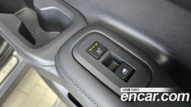 Hyundai Santafe Santa Fe (MX5) Бензин 2.5T 2WD — Фото автомобиля 19