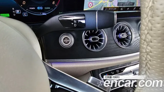 Mercedes-Benz E-Class W213 — Фото автомобиля 9