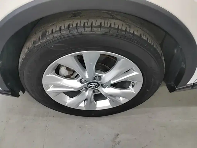 Toyota IZOA — Фото автомобиля 22