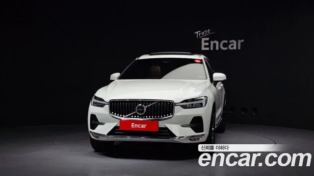Вольво XC60 — Фото автомобиля 3
