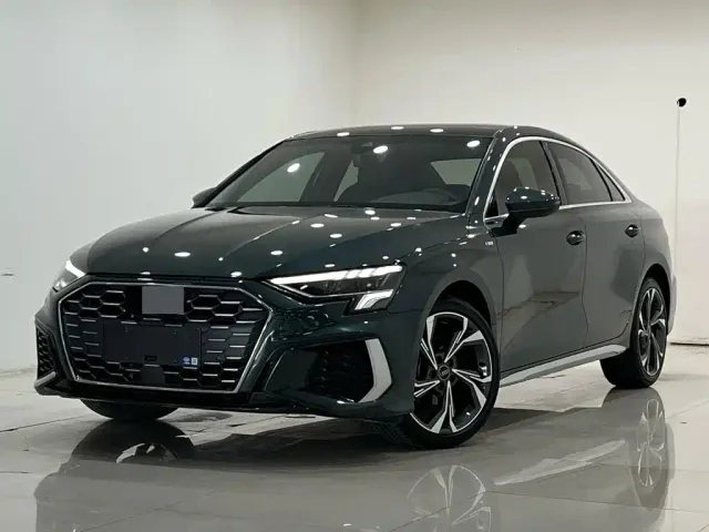 Фотография автомобиля — Audi A3