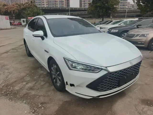 BYD Qin PLUS — Фото автомобиля 3