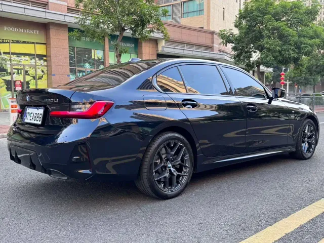 BMW 3 Series — Фото автомобиля 3
