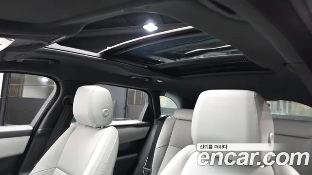 Land Rover Range Rover Velar — Фото автомобиля 18